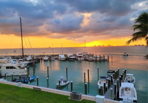 Key Biscayne Yacht CLub