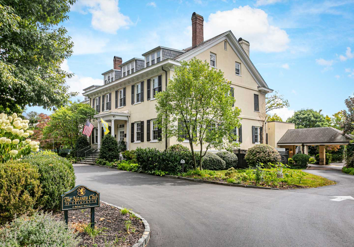 The Nassau Club
