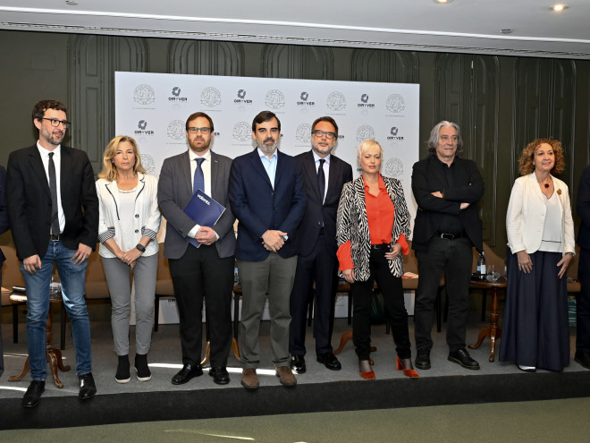 Representantes de los partidos candidatos a la alcaldía de Barcelona debaten sobre el futuro de la ciudad en el programa 