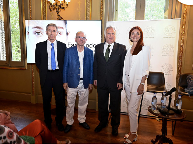 Socios del Círculo Ecuestre aprenden sobre FaceCode y marca personal en una interesante masterclass Socios del Círculo Ecuestre aprenden sobre FaceCode y marca personal en una interesante masterclass