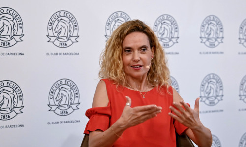 Meritxell Batet calls for four more years of socialist government to reach a new fiscal pact and materialize investments in Catalonia, in the Círculo Ecuestre