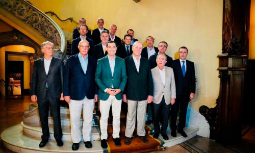 The Círculo Ecuestre organizes a breakfast with the President of the Government of Andalusia and high-level businessmen and economic agents