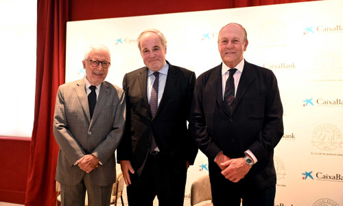 Demetrio Carceller Arce, en el Círculo Ecuestre: 