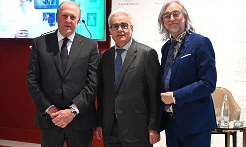 El doctor Cugat, en el Círculo Ecuestre: 