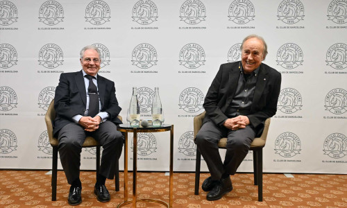 Joan Manuel Serrat, sobre el libro del Dr. Clarós, en el Círculo Ecuestre: 